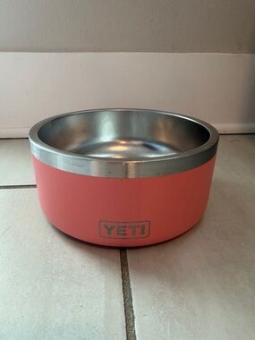 Yeti Coral Pink Stainless Steel, Non-Slip Boomer 8 Dog Bowl
